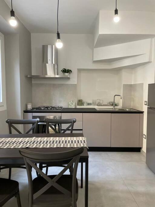 Il Giardino Nascosto Apartment โอเมญา ภายนอก รูปภาพ
